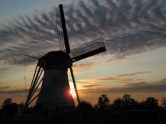 Kortelandse Windmill in Alblasserdam (South Holland)