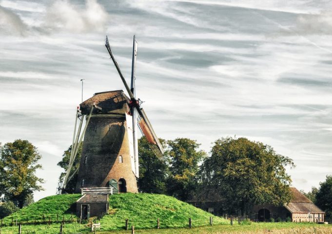 Windmill 'Bronkhorstermolen' in Bronkhorst (Gelderland)