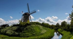 Windmill 'De Haan' in Brouwershaven (Zeeland)