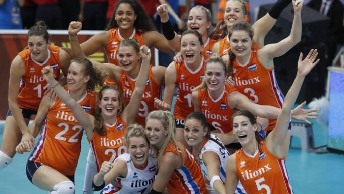 Congrats to the Dutch women's volleyball team for winning silver at the 2017 Women's EuroVolley Championship! Serbia beat the Dutch ladies 20-25, 22-25, 25-18,18-25 in the thrilling final in Azerbaijan.