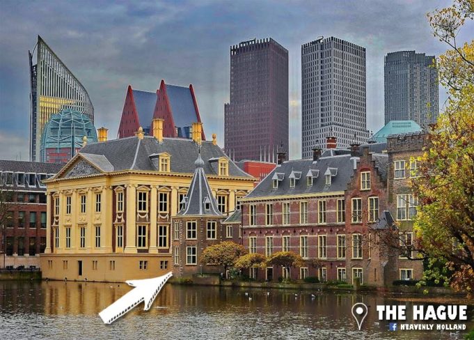 Did you know that the tower in the middle of the photo is the office of the Dutch prime minister Mark Rutte? The 'Torentje' is part of the Binnenhof complex in the Hague. Sometimes he gets strange reactions from foreign guests when he wants to show his 'little tower'.