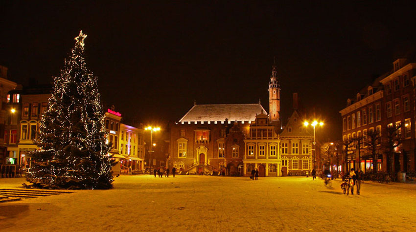 Did you know that the odds of having a white Christmas in the Netherlands is only 7% every year? A white Christmas has only occured 8 times in the last 116 years: in 1906, 1938, 1940, 1950, 1964, 1981, 2009 and 2010.