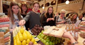 Did you know that the historic Beurs van Berlage in Amsterdam hosts a two day chocolate festival on 24 and 25 February? Sample fine chocolate, discover new flavors and learn about the process from cocoa bean to chocolate bar.